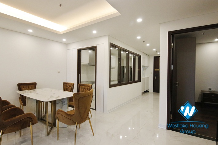 Apartment 3 bedroom for rent in 44 Yen Phu Building 